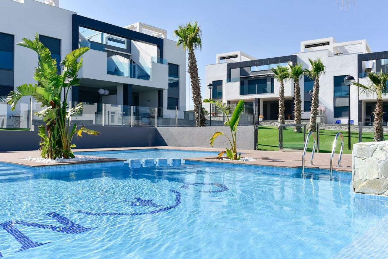Oasis Beach IX Puntaprima Lejlighed Torrevieja Eksteriør billede