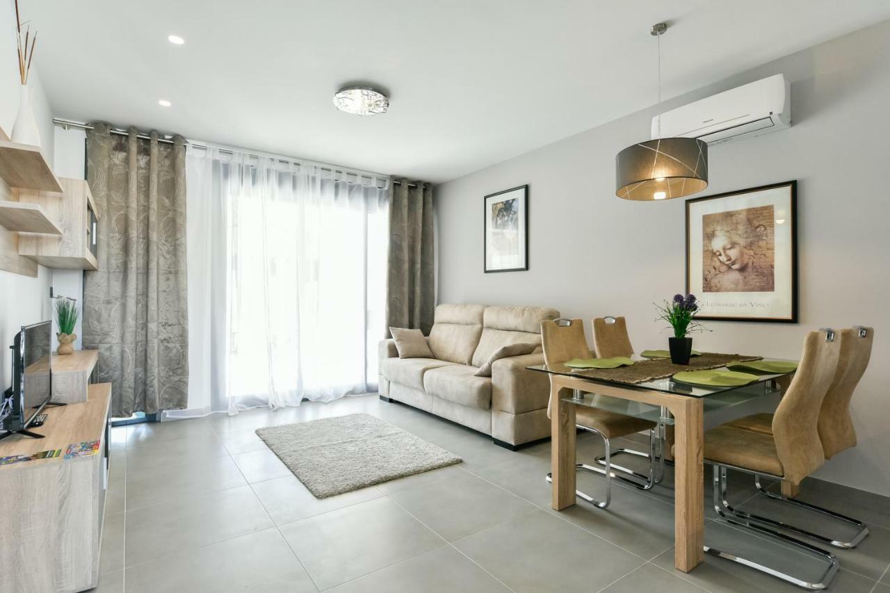 Oasis Beach IX Puntaprima Lejlighed Torrevieja Eksteriør billede