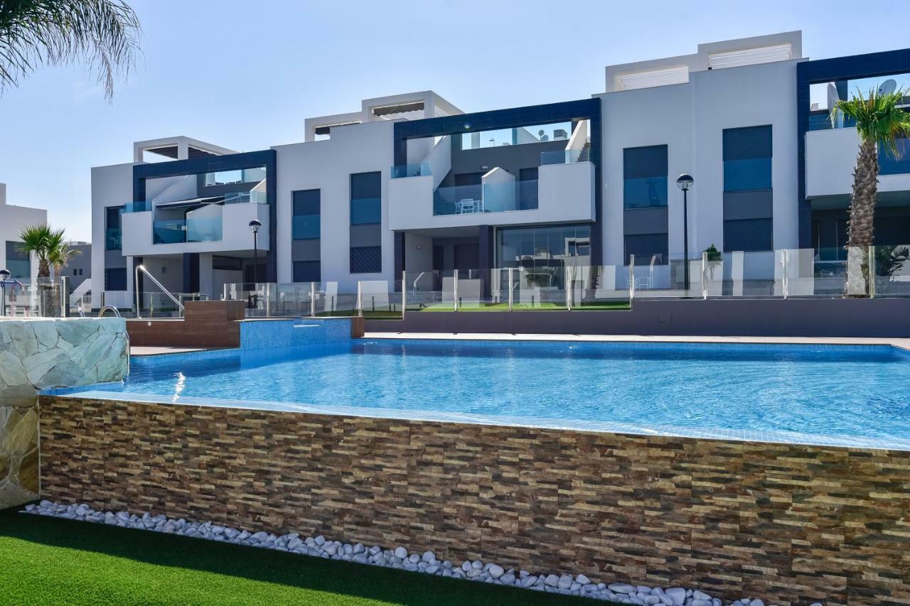 Oasis Beach IX Puntaprima Lejlighed Torrevieja Eksteriør billede